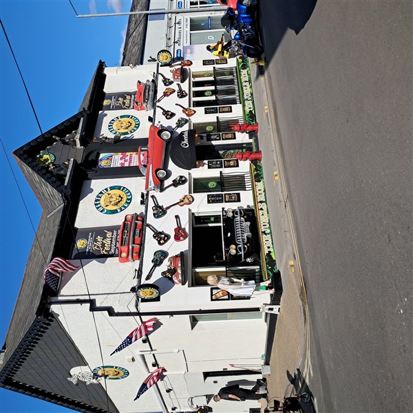 Pic of Cheerahs Pub